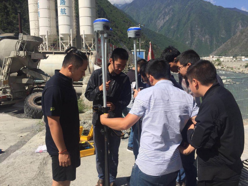怎么解決RTK連接cors后一直顯示單點的問題？ 