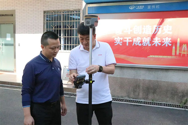 廣東全省CORS網(wǎng)北斗升級，共計升級了120套GDCORS基準(zhǔn)站硬件設(shè)備
